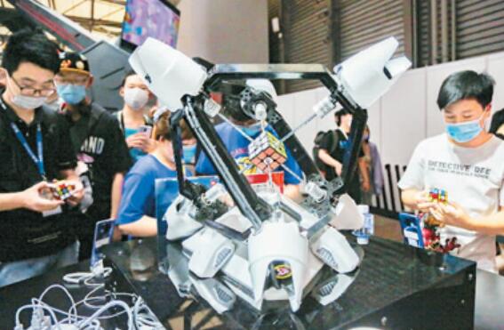 **500強，中企上榜數躍居首位